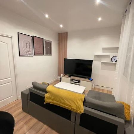 Charmant Appartement Americain Σαιν-Ντενί Εξωτερικό φωτογραφία