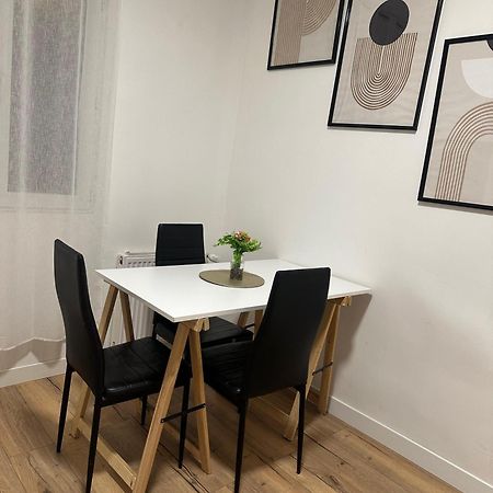 Charmant Appartement Americain Σαιν-Ντενί Εξωτερικό φωτογραφία